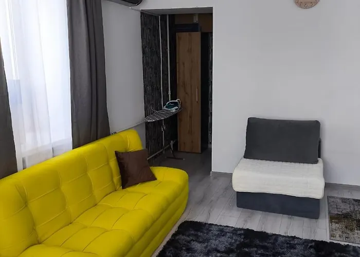 Teатральная 48 Family Home
