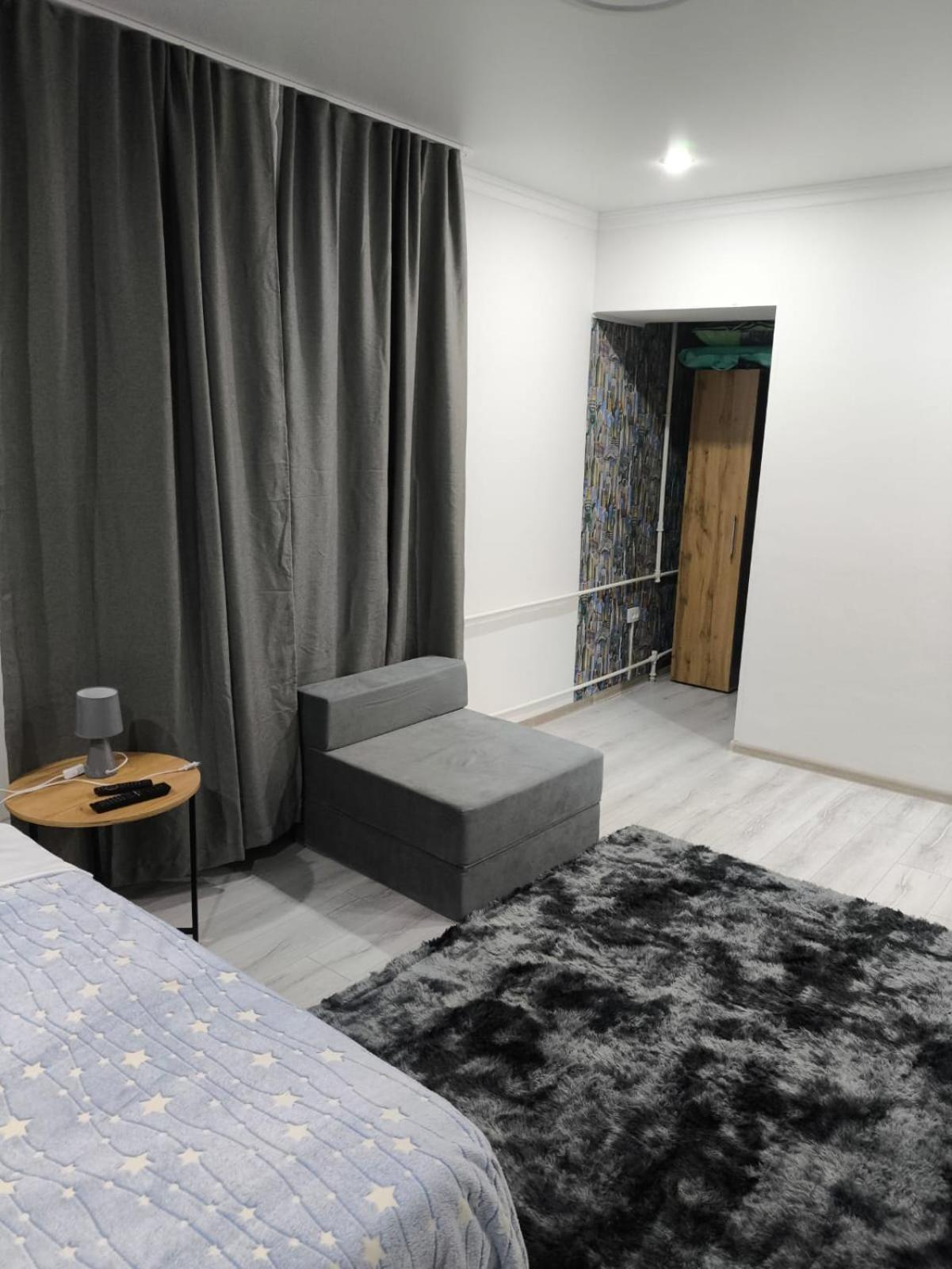 Teатральная 48 Family Apartment Petropavlovsk